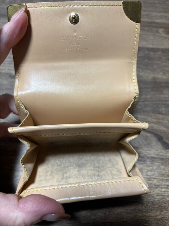 マルチ（ブランド財布・小物）の商品画像 - 査定依頼日：2025年3月5日 - 最高査定価格：6,000円