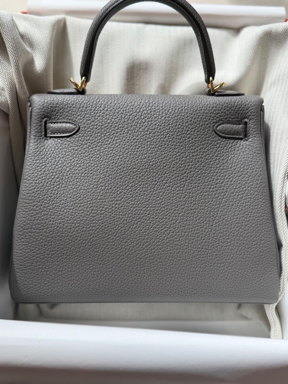 エルメス ケリー （ブランドバッグ）の商品画像 - 査定依頼日：2026年4月19日 - 最高査定価格：3,500,000円