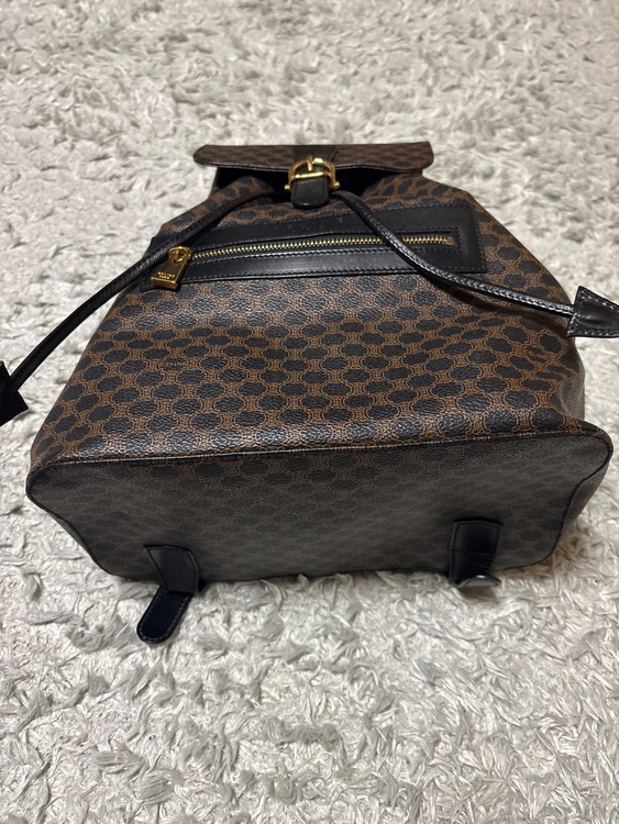 オールドセリーヌ　リュックサック（ブランドバッグ）の商品画像 - 査定依頼日：2026年3月3日 - 最高査定価格：70,000円