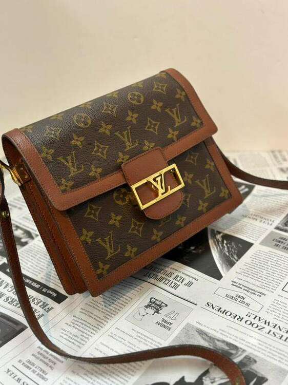 サックドフィーヌ（ブランドバッグ）の商品画像 - 査定依頼日：2025年3月31日 - 最高査定価格：87,000円