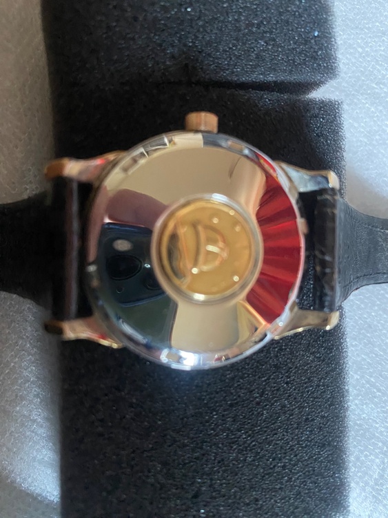 オメガ コンステーション クロノメーター　cal561  くろもじばを（高級時計）の商品画像 - 査定依頼日：2026年3月15日 - 最高査定価格：820,000円