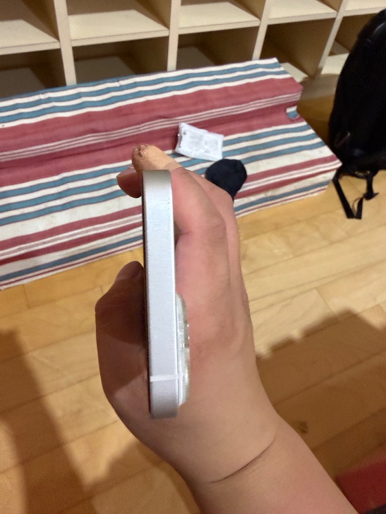 iPhone iPhone 14 512GB SIMフリー（スマホ）の商品画像 - 査定依頼日：2026年9月29日 - 最高査定価格：52,000円