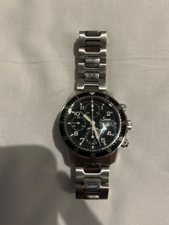その他 その他 Sinn103.B.SA.AUTO（高級時計）の商品画像 - 査定依頼日：2025年7月8日 - 最高査定価格：100,000円