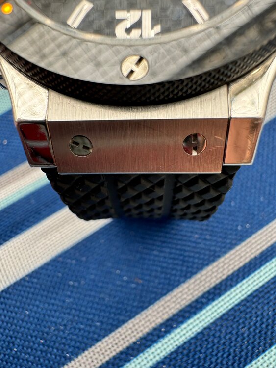 ウブロ ビックバン 301.sb.131.rx 44mm セラミック（高級時計）の商品画像 - 査定依頼日：2025年5月25日 - 最高査定価格：780,000円