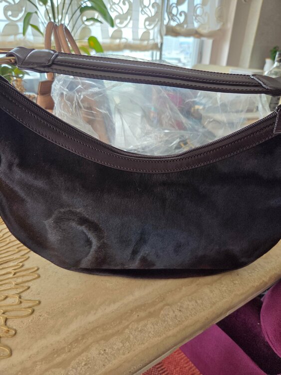 グッチ  （ブランドバッグ）の商品画像 - 査定依頼日：2026年4月22日 - 最高査定価格：60,000円