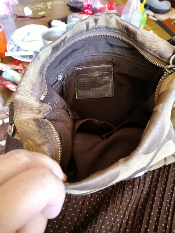 その他 コーチ （ブランドバッグ）の商品画像 - 査定依頼日：2026年5月13日 - 最高査定価格：1,200円