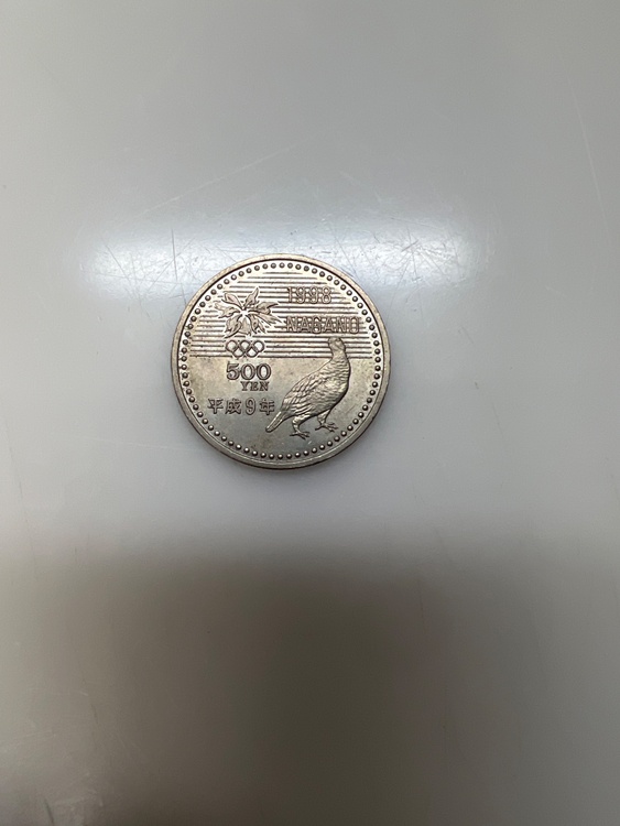 500円硬貨（金・貴金属）の商品画像 - 査定依頼日：2026年9月5日 - 最高査定価格：100,000円