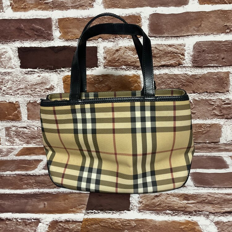 その他 バーバリー （ブランドバッグ）の商品画像 - 査定依頼日：2025年1月13日 - 最高査定価格：10,000円