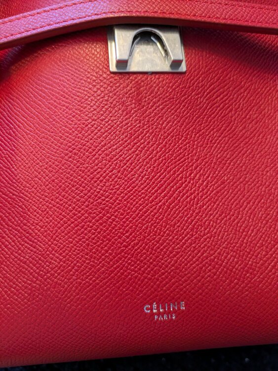 セリーヌ  （ブランドバッグ）の商品画像 - 査定依頼日：2025年12月15日 - 最高査定価格：100,000円