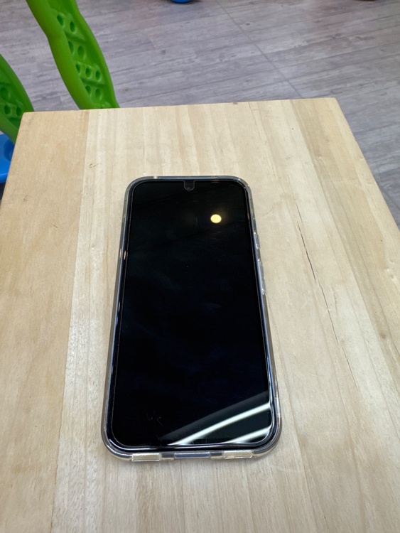 スマートフォン（スマホ）の商品画像 - 査定依頼日：2026年7月23日 - 最高査定価格：23,000円