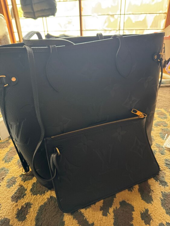 ルイヴィトン ネヴァーフル （ブランドバッグ）の商品画像 - 査定依頼日：2025年4月18日 - 最高査定価格：255,000円