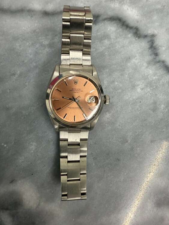 ロレックス パーペチュアル （高級時計）の商品画像 - 査定依頼日：2025年1月15日 - 最高査定価格：500,000円