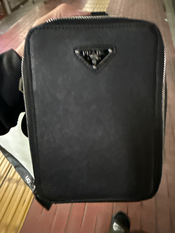 プラダ  （ブランドバッグ）の商品画像 - 査定依頼日：2025年12月16日 - 最高査定価格：80,000円