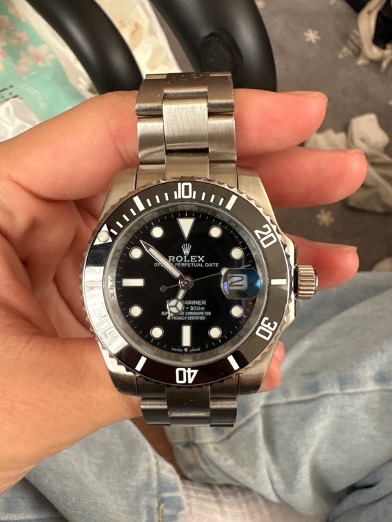 ロレックス サブマリーナー 116610L（高級時計）の商品画像 - 査定依頼日：2025年11月1日 - 最高査定価格：1,780,000円