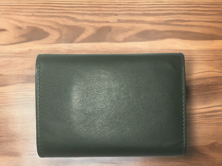 459880（ブランド財布・小物）の商品画像 - 査定依頼日：2025年3月20日 - 最高査定価格：30,000円