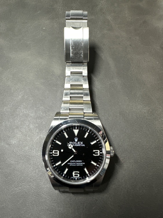 ロレックス エクスプローラー 21427（高級時計）の商品画像 - 査定依頼日：2025年9月1日 - 最高査定価格：1,080,000円