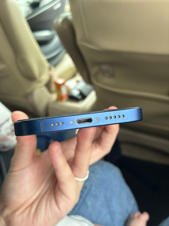 iPhone 12 64GB 楽天モバイル（スマホ）の商品画像 - 査定依頼日：2025年5月17日 - 最高査定価格：25,000円