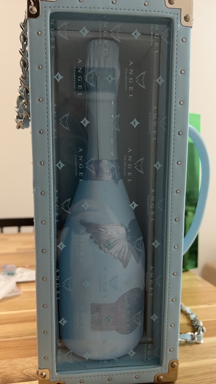 エンジェル（お酒）の商品画像 - 査定依頼日：2026年2月9日 - 最高査定価格：35,000円