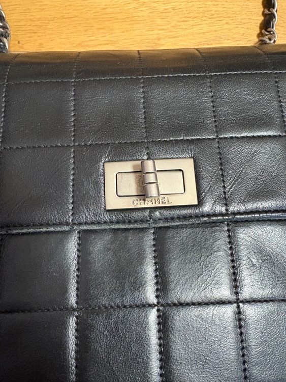 斜めがけ（ブランドバッグ）の商品画像 - 査定依頼日：2025年11月1日 - 最高査定価格：110,000円