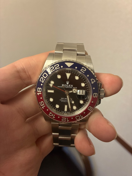 ロレックス　GMTマスター2 （高級時計）の商品画像 - 査定依頼日：2026年2月11日 - 最高査定価格：3,500,000円