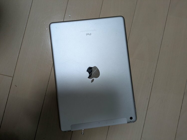 iPad第6世代32ギガ（PC・タブレット）の商品画像 - 査定依頼日：2026年5月28日 - 最高査定価格：3,000円