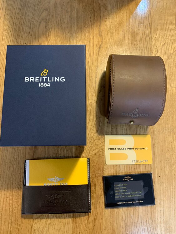 ブライトリング その他 アベンジャーⅡGMTまざーおぶぱん（高級時計）の商品画像 - 査定依頼日：2025年5月10日 - 最高査定価格：370,000円