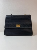 台形マトラッセ（ブランドバッグ）の商品画像 - 査定依頼日：2026年3月18日 - 最高査定価格：150,000円