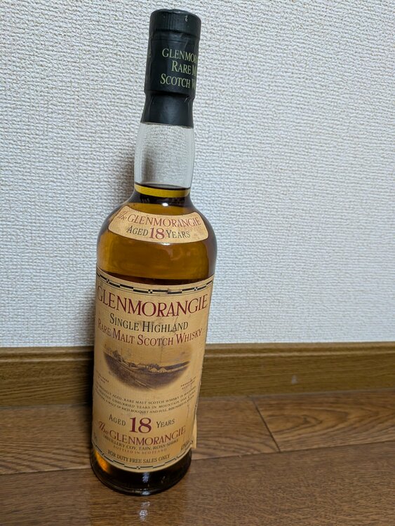グレンモーレンジ 18年（お酒）の商品画像 - 査定依頼日：2026年10月19日 - 最高査定価格：14,200円