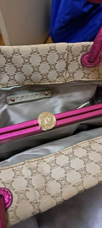 マカダム がま口 ショルダーバッグ（ブランドバッグ）の商品画像 - 査定依頼日：2025年1月19日 - 最高査定価格：5,000円