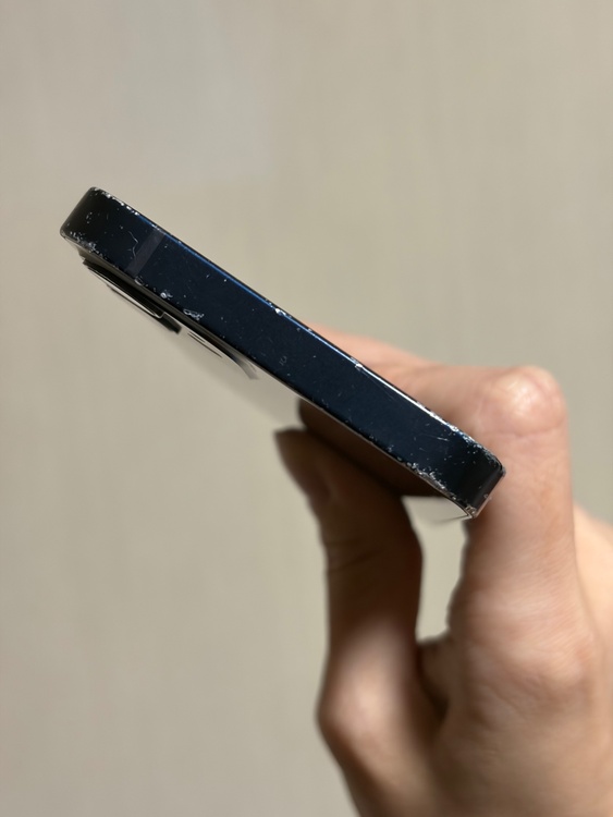 iPhone 12mini（スマホ）の商品画像 - 査定依頼日：2026年9月4日 - 最高査定価格：14,000円