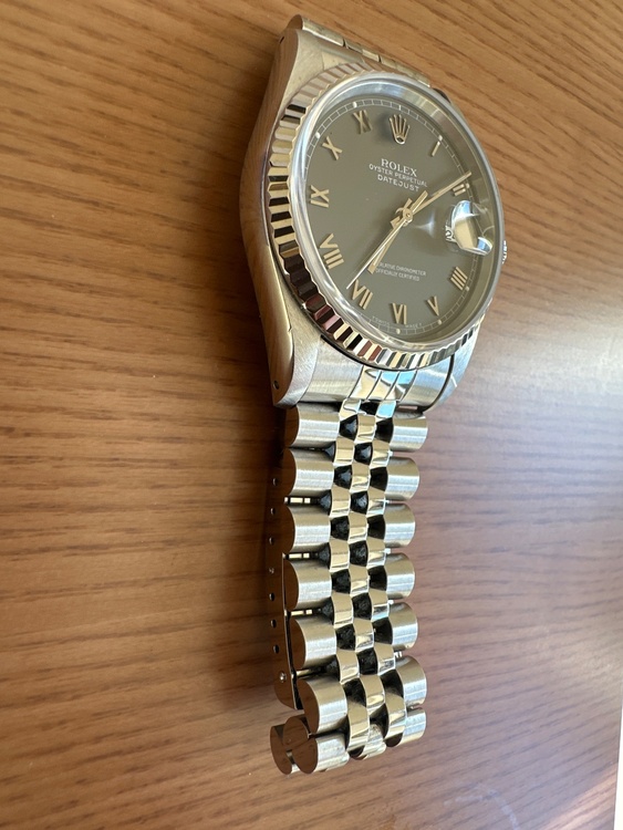 ロレックス デイトジャスト 1623 S359217（高級時計）の商品画像 - 査定依頼日：2025年12月16日 - 最高査定価格：1,280,000円