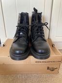 マーチン（古着・ファッション）の商品画像 - 査定依頼日：2026年3月22日 - 最高査定価格：4,000円