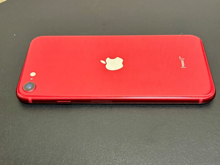 iPhone SE 第3世代 128GB プロダクトレッド（スマホ）の商品画像 - 査定依頼日：2026年7月23日 - 最高査定価格：22,500円