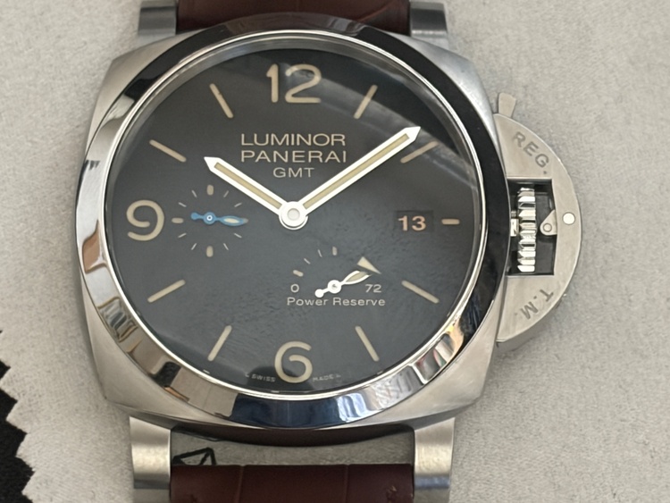 1950 3days GMT（高級時計）の商品画像 - 査定依頼日：2026年3月13日 - 最高査定価格：680,000円