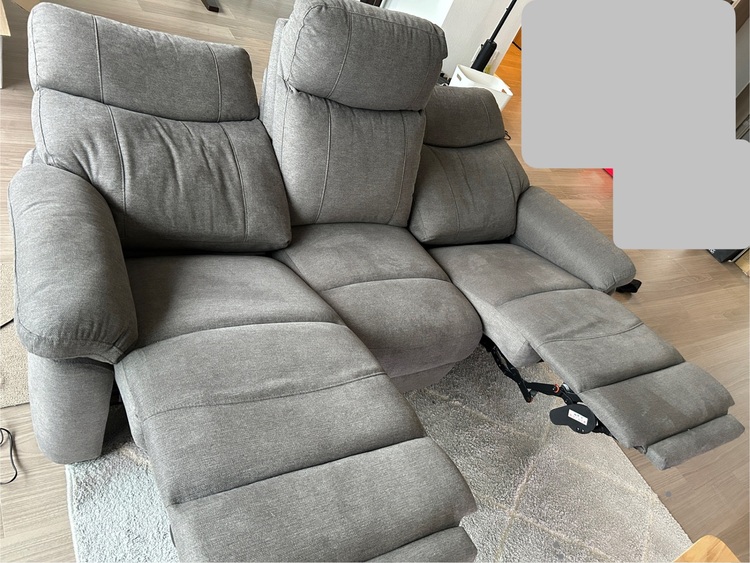 ニトリ　電動リクライニングソファ　3人掛け（家具・寝具）の商品画像 - 査定依頼日：2025年6月7日 - 最高査定価格：16,000円