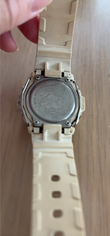 カシオの「G-SHOCK」および「Baby-G」のペアウォッチで、2001年の「ラバーズコレクション（ラバコレ）」天使と悪魔モデル「DW-5000LV」、「（高級時計）の商品画像 - 査定依頼日：2026年7月21日 - 最高査定価格：10,000円