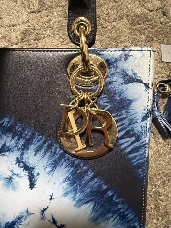 ディオール  （ブランドバッグ）の商品画像 - 査定依頼日：2025年12月22日 - 最高査定価格：280,000円