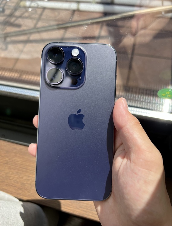 iPhone iPhone 14 Pro 128GB Softbank（スマホ）の商品画像 - 査定依頼日：2026年8月20日 - 最高査定価格：70,000円