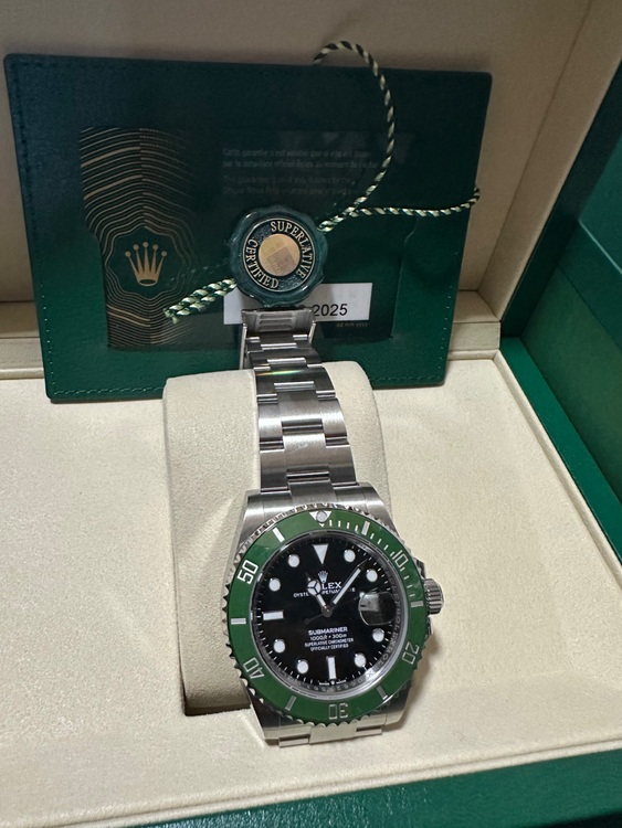 ロレックス サブマリーナー 126610LV（高級時計）の商品画像 - 査定依頼日：2025年6月12日 - 最高査定価格：2,200,000円