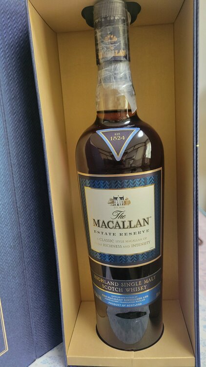<font dir="auto" style="vertical-align: inherit;"><font dir="auto" style="vertical-align: inherit;">
Whiskey
</font></font> Macallan （お酒）の商品画像 - 査定依頼日：2026年5月11日 - 最高査定価格：30,000円