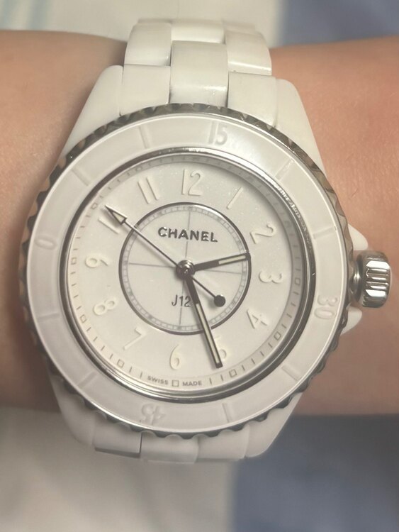 シャネル J12 こや（高級時計）の商品画像 - 査定依頼日：2025年4月12日 - 最高査定価格：310,000円