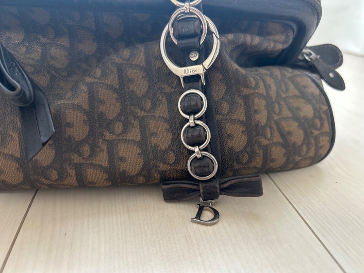 ディオール  （ブランドバッグ）の商品画像 - 査定依頼日：2025年6月14日 - 最高査定価格：70,000円