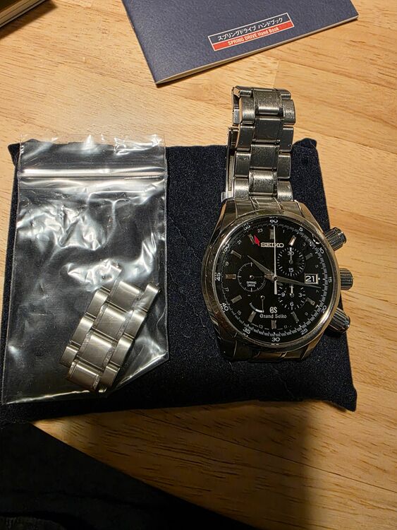 セイコー スプリントドライブ 9R86（高級時計）の商品画像 - 査定依頼日：2025年8月11日 - 最高査定価格：350,000円