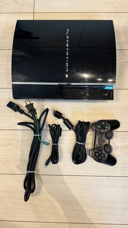 PS3 (CECHA00)（ゲーム機本体・ゲームソフト）の商品画像 - 査定依頼日：2025年8月22日 - 最高査定価格：8,000円