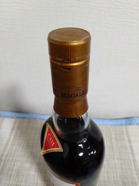 マッカラン　カスクストレングス（お酒）の商品画像 - 査定依頼日：2025年4月11日 - 最高査定価格：115,000円