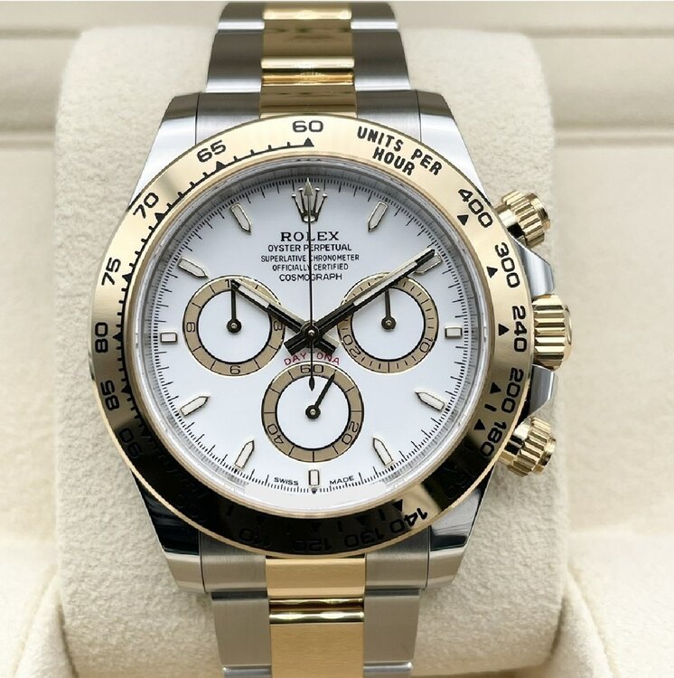 ロレックス デイトナ 126503（高級時計）の商品画像 - 査定依頼日：2025年5月29日 - 最高査定価格：3,420,000円