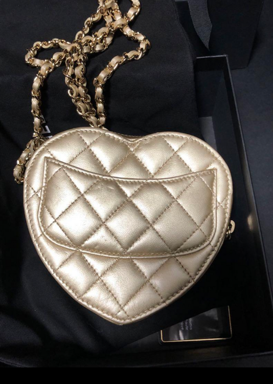 シャネル マトラッセ （ブランドバッグ）の商品画像 - 査定依頼日：2025年1月9日 - 最高査定価格：600,000円