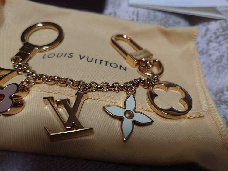 バッグチャーム（ルイビィトン）（ブランド財布・小物）の商品画像 - 査定依頼日：2025年2月24日 - 最高査定価格：23,000円