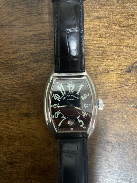 フランクミュラー コンキスタドール 8005s（高級時計）の商品画像 - 査定依頼日：2025年3月21日 - 最高査定価格：250,000円