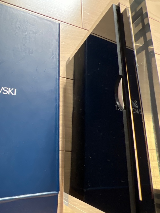 SWAROVSKI（美術品・骨董品）の商品画像 - 査定依頼日：2026年7月9日 - 最高査定価格：100,000円